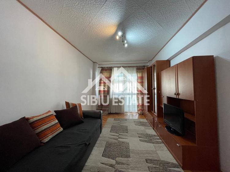 Apartament cu 2 camere decomandat, mobilat în Hipodrom 4
