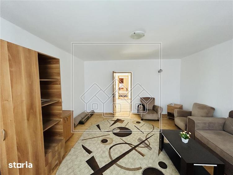 Casă cu 4 camere cu Teren 626 Mp în Central