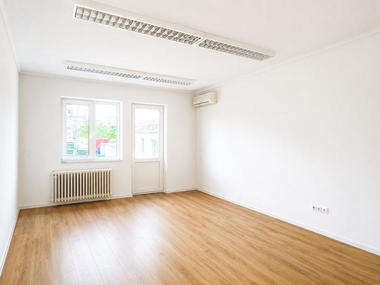 Spațiu comercial, de 45 mp, în Gării