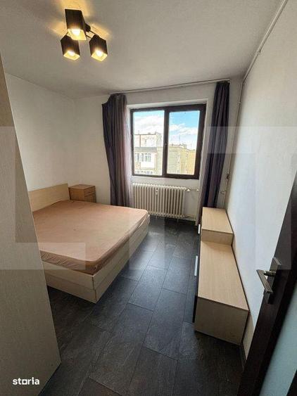 Apartament cu 3 camere în Tineretului