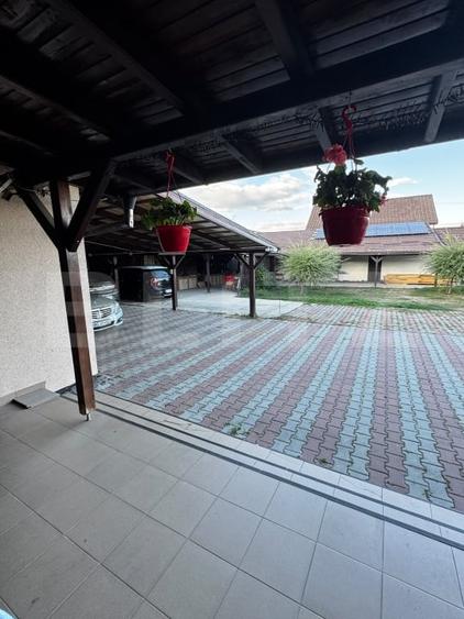 Casă individuală cu 4 camere cu Canalizare în Sâncraiu de Mureș