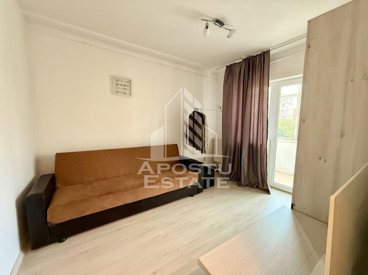 Apartament cu 2 camere decomandat, mobilat în Complex Studențesc