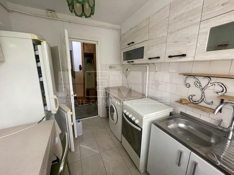 Apartament cu 2 camere decomandat în Central