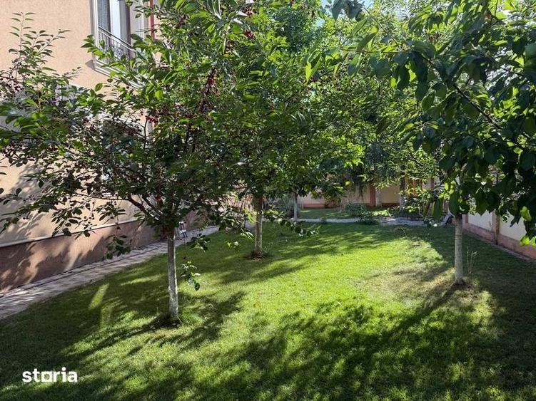 Casă cu 3 camere cu Teren 350 Mp în Berceni