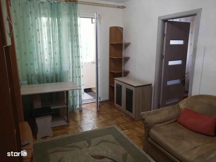 Apartament 3 camere zona Ciresica - etaj 1 - centrala proprie - 9