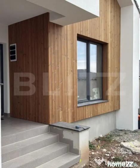 Casă cu 4 camere cu Teren 375 Mp în Cetate
