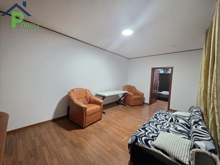 Casă cu 3 camere cu Canalizare în Brâncoveanu