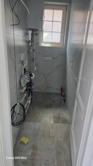 Casă cu 5 camere cu Teren 500 Mp în Horia