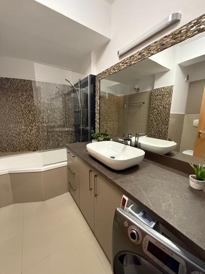Apartament cu 2 camere semidecomandat în Torontalului