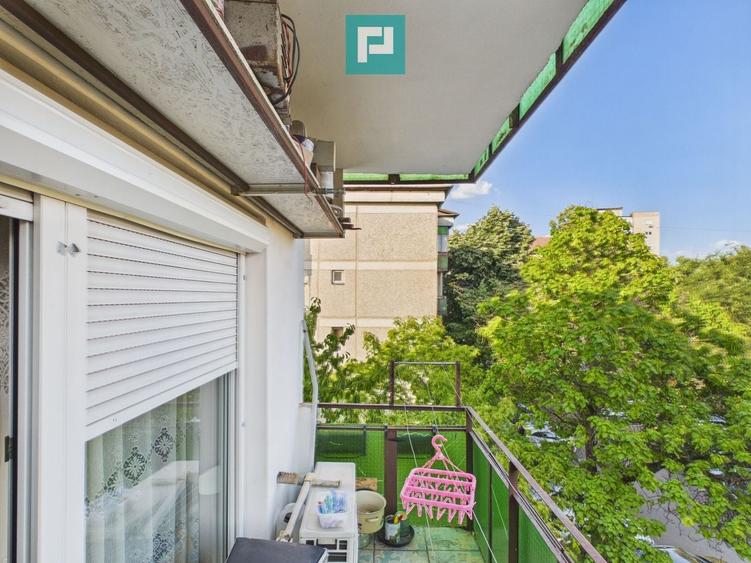Apartament cu 3 camere decomandat, mobilat în Rogerius