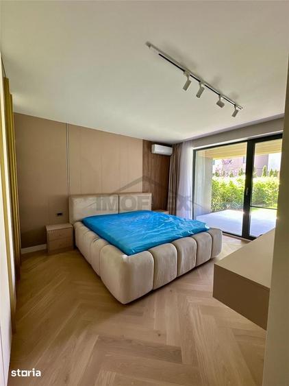 Apartament cu 4 camere în Central