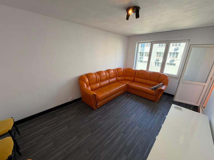 1 Decembrie 1918 3 Camere Decomandat Renovat Bloc 1977 Reabilitat 5 Min Metrou - 2