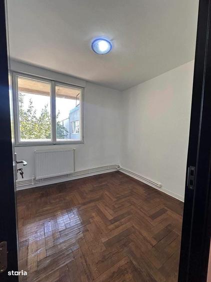 Apartament cu 4 camere în Ultracentral