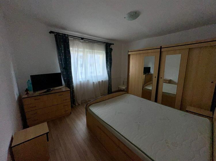 Apartament cu 2 camere decomandat, mobilat în Nerva Traian