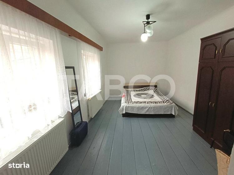 Apartament la casa 3 camere 70 mpu utili in apropiere de Piata Cibin - 2