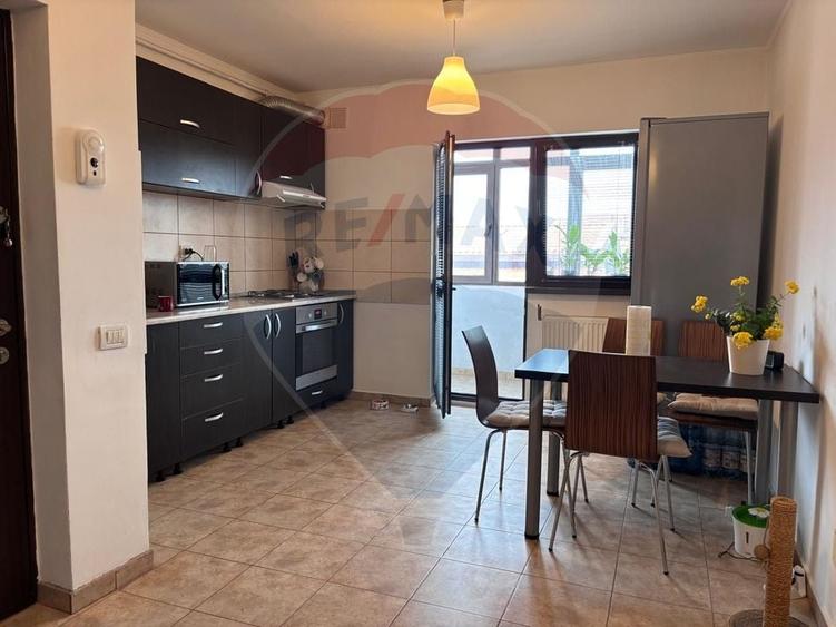 Apartament cu 2 camere de vânzare în zona Central - 4