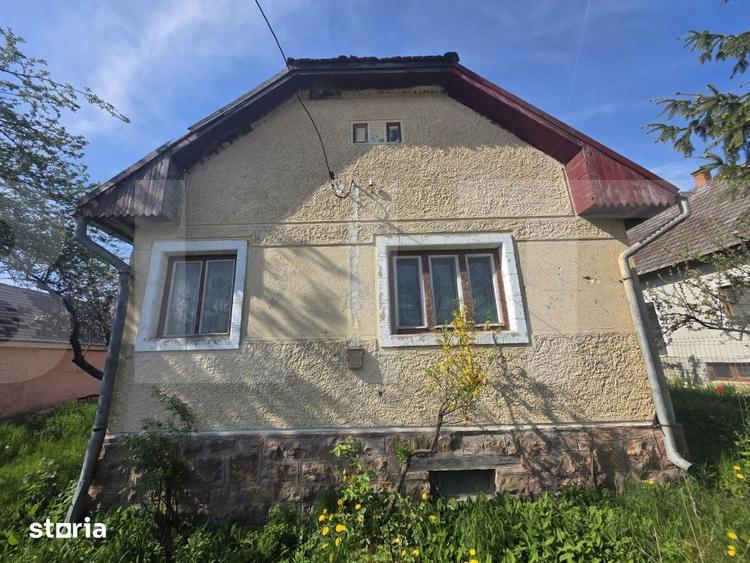 Casă cu 4 camere cu Teren 1210 Mp în Valea Crișului