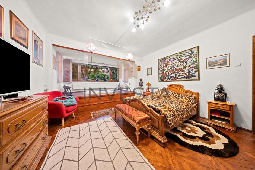 Apartament cu 3 camere decomandat, mobilat în Andrei Mureșanu