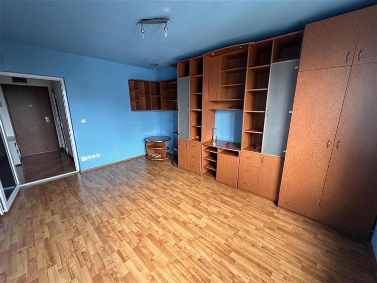 Apartament cu 2 camere decomandat, mobilat în Circumvalațiunii