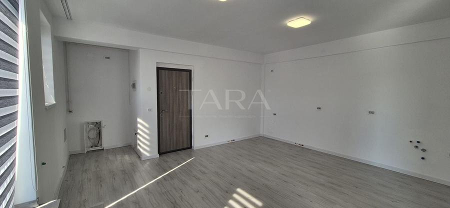 Apartament cu 2 camere nedecomandat în Chinteni