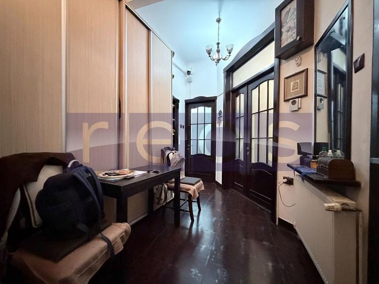 Apartament cu 3 camere decomandat în Cișmigiu