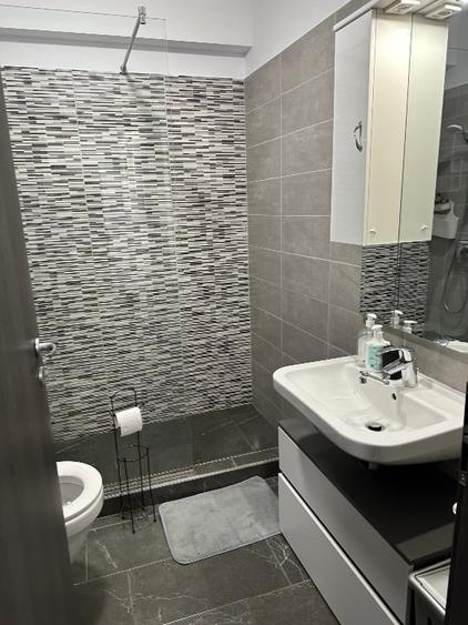 Apartament cu 2 camere, mobilat în Nord