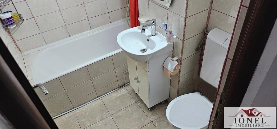 Apartament cu 2 camere decomandat, mobilat în Est