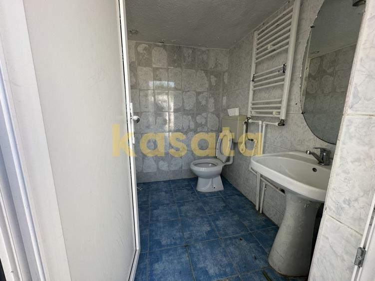 Casă individuală cu 3 camere cu Canalizare în Giulești