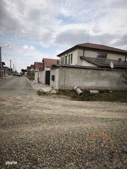 Spațiu comercial, în Sânmartin