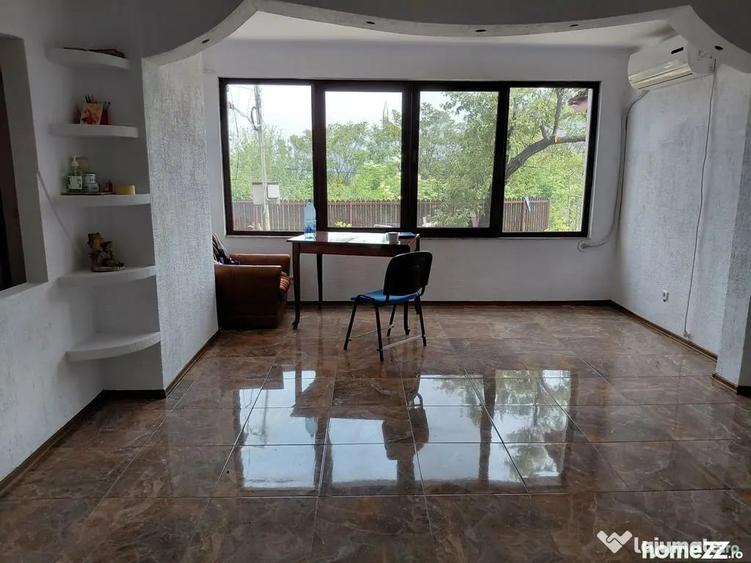 Casă cu 4 camere cu Teren 522 Mp în Central