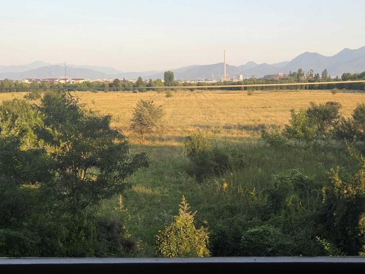 Apartament cu 2 camere semidecomandat în Sânpetru
