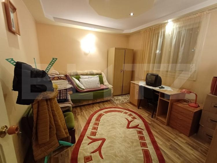 Casă cu 8 camere, 400 mp, 15 ari teren, Salcea - 11