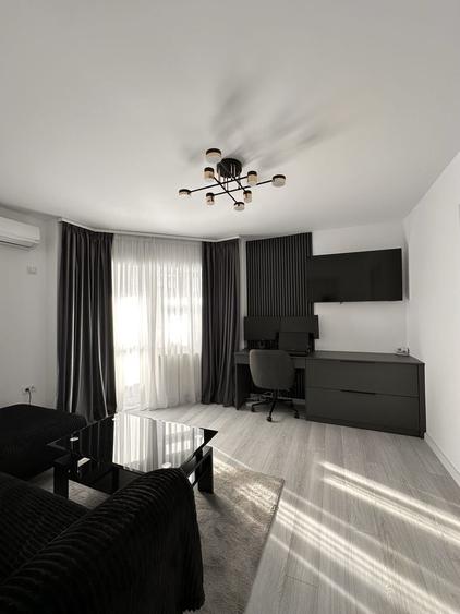 Apartament cu 2 camere semidecomandat în Sud