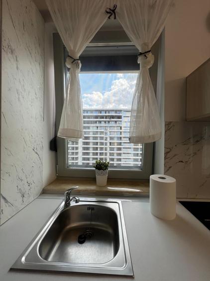 Apartament cu 2 camere semidecomandat, mobilat în Năvodari
