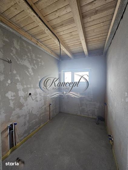 Casă cu 4 camere cu Teren 416 Mp în Apahida