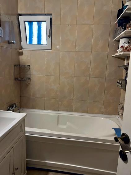Apartament cu 2 camere semidecomandat în Democrației