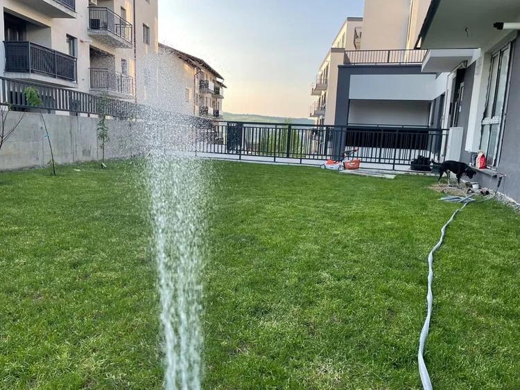 Apartament cu 2 camere, mobilat în Florești