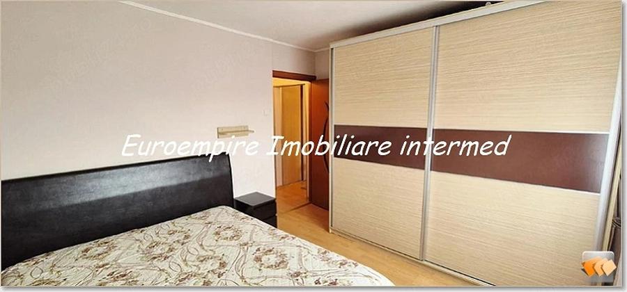Apartament cu 2 camere decomandat în Km 5