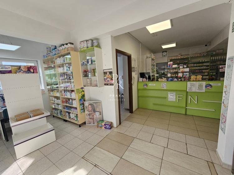 Spațiu comercial, de 70.699996948242 mp, în Florești