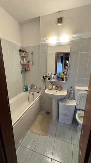 Apartament cu 2 camere decomandat în Exterior Vest