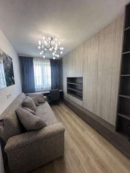 Apartament cu 3 camere decomandat, mobilat în Tudor
