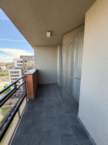 Apartament cu 2 camere decomandat, mobilat în Torontalului