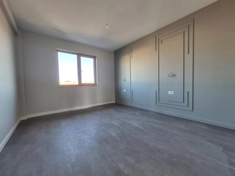 Apartament cu 3 camere semidecomandat în Valea Lupului