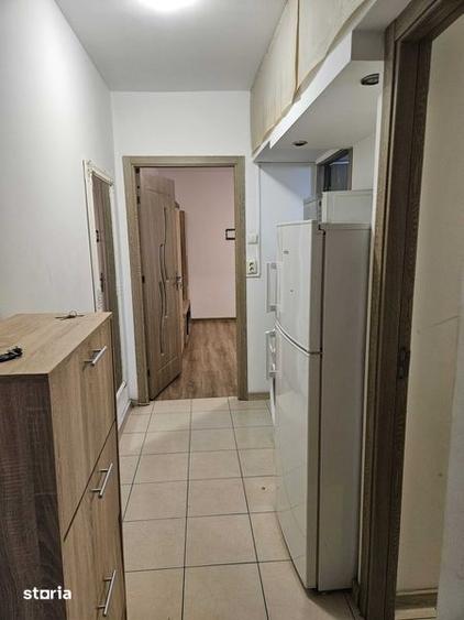 Apartament cu 3 camere în Războieni