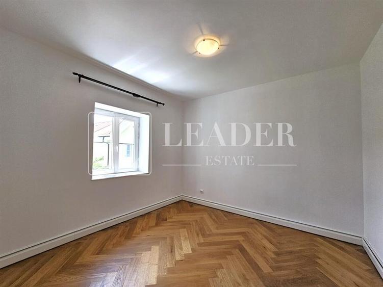 Duplex cu 5 camere cu Teren 400 Mp în Pipera