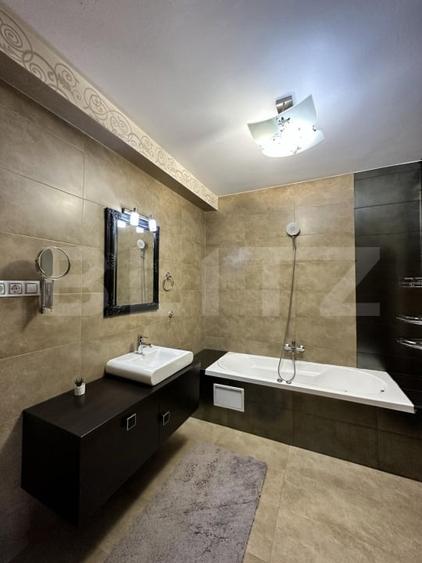 Apartament 2 camere, 76 mp, parcare, zona Europa - 4