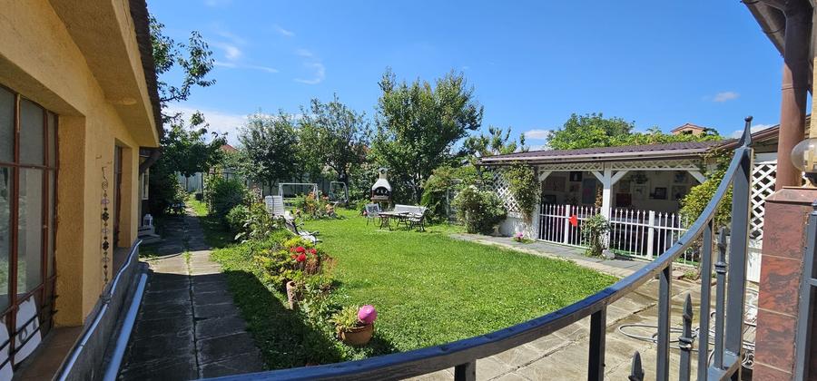 Casă individuală cu 3 camere cu Canalizare în Lazaret