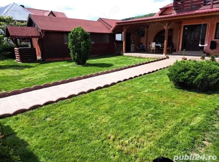 Casă cu Teren 827 Mp în Glâmbocu