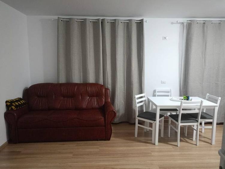 Casă cu 3 camere cu Teren 750 Mp în Central