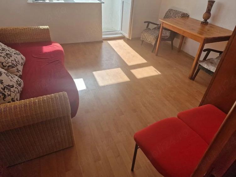 Garsoniera Maratei D-uri progresului etaj 4 decomandata balcon - 2